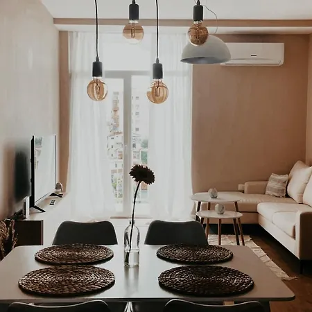 S T R E H E Z A شقة